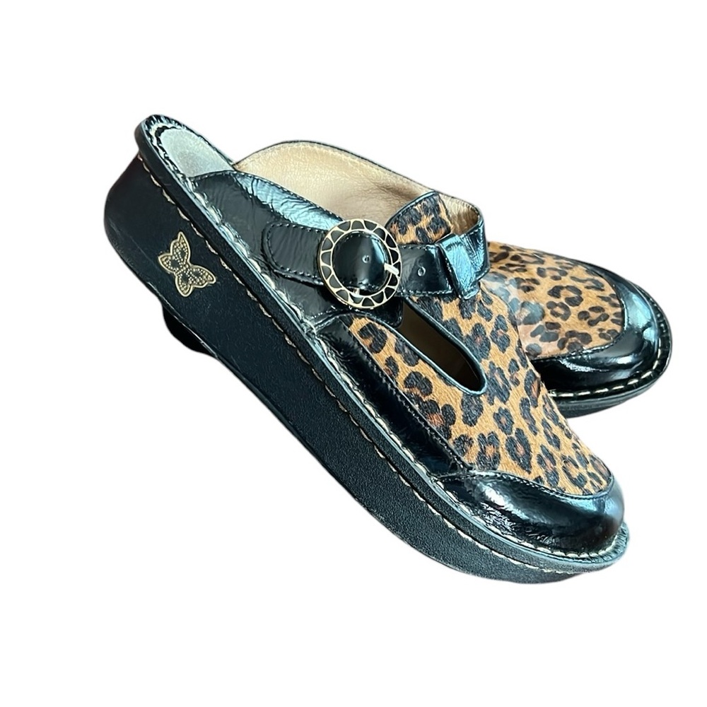 Super Cute Algeria Leopard Print Classic Clogs Size 8/38